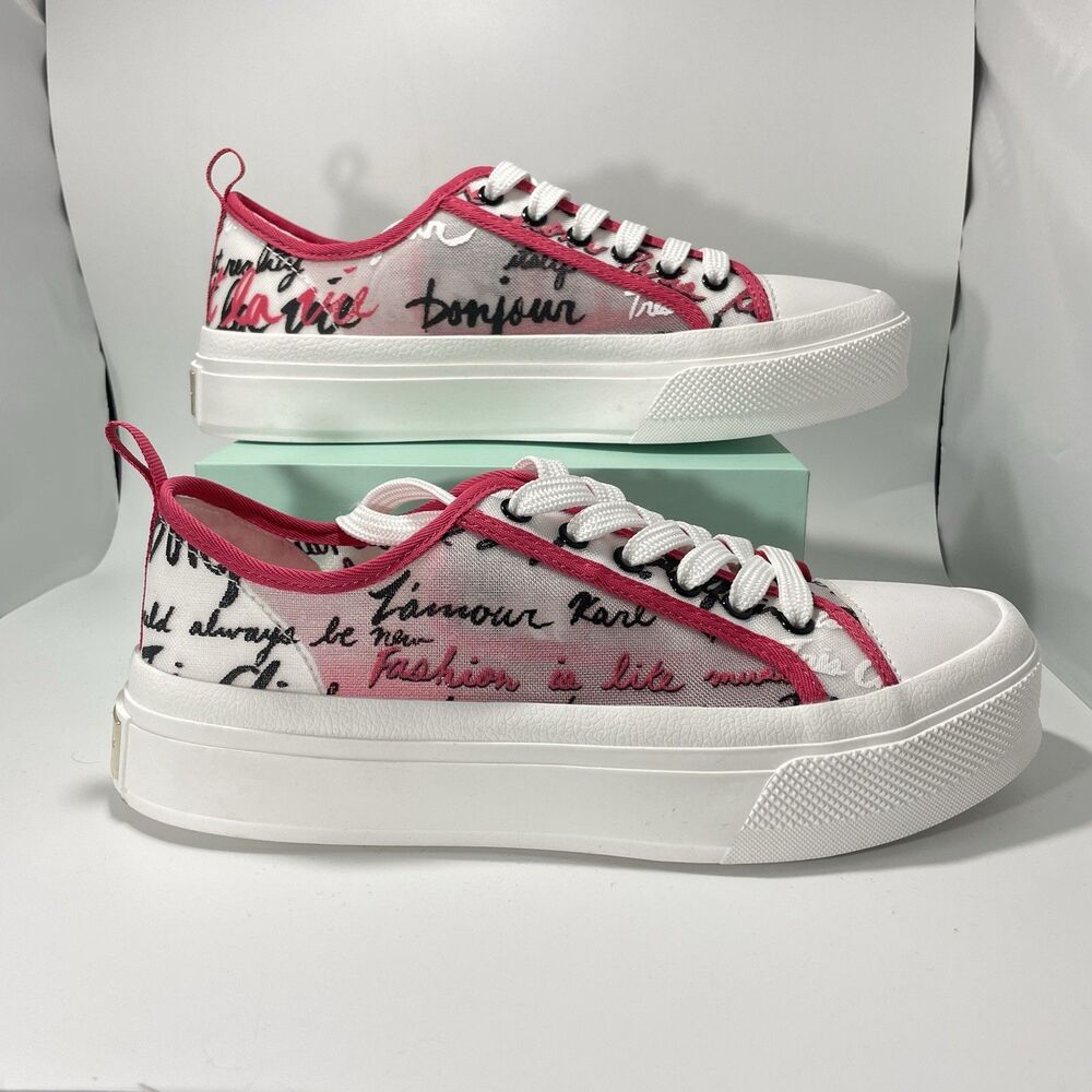 New Karl Lagerfeld Paris Gillianne Script Print Sneakers Women’s Size 7.5 / 38B
